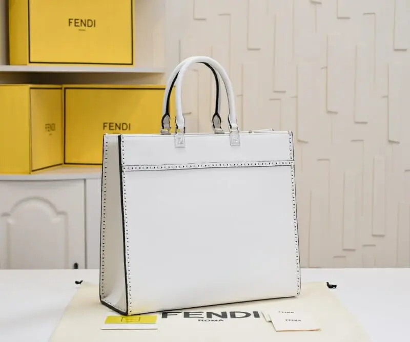 fendi aaa qualite tote-sac a main  pour femme s_124b2b51